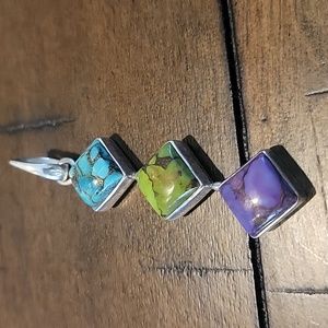 Three stone pendent in sterling silver